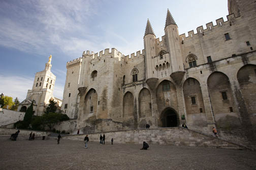 Avignon_Popes_Palace